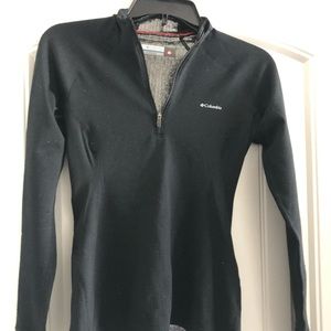 Columbia XS thermal Self Heating wicking shirt